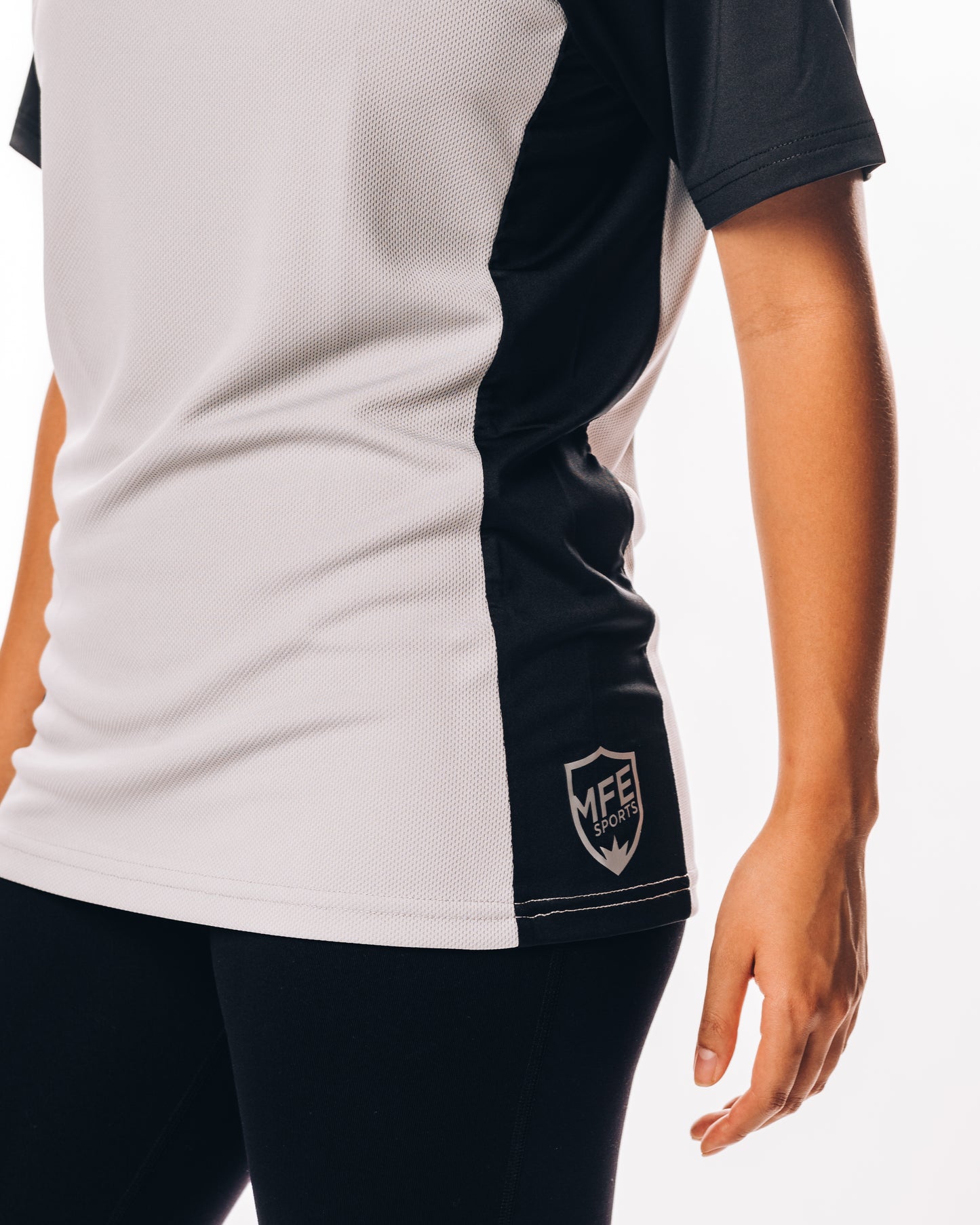 712 Women's Basketball Referee Shirt